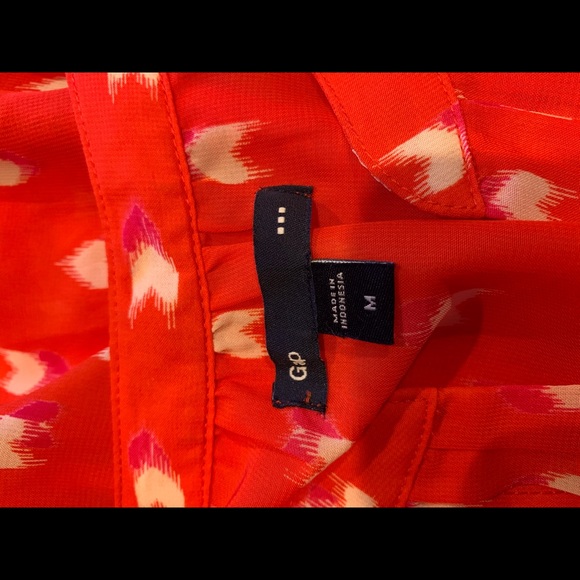 GAP Sheer heart pattern top in coral, white/pink - Picture 6 of 8